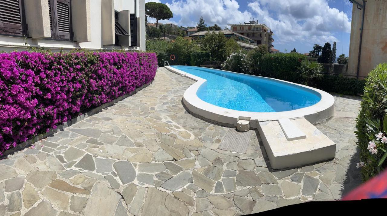 Nautilus Vista Mare Mozzafiato A 180 Gradi- Posto Auto Privato - 2 Camere Matrimoniali Piu 1 Divano Letto Singolo-Sky,Netflix-Wifi 200Mg Rapallo Eksteriør billede