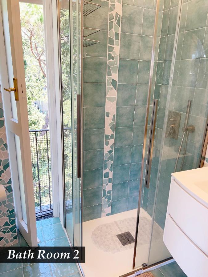 Nautilus Vista Mare Mozzafiato A 180 Gradi- Posto Auto Privato - 2 Camere Matrimoniali Piu 1 Divano Letto Singolo-Sky,Netflix-Wifi 200Mg Rapallo Eksteriør billede