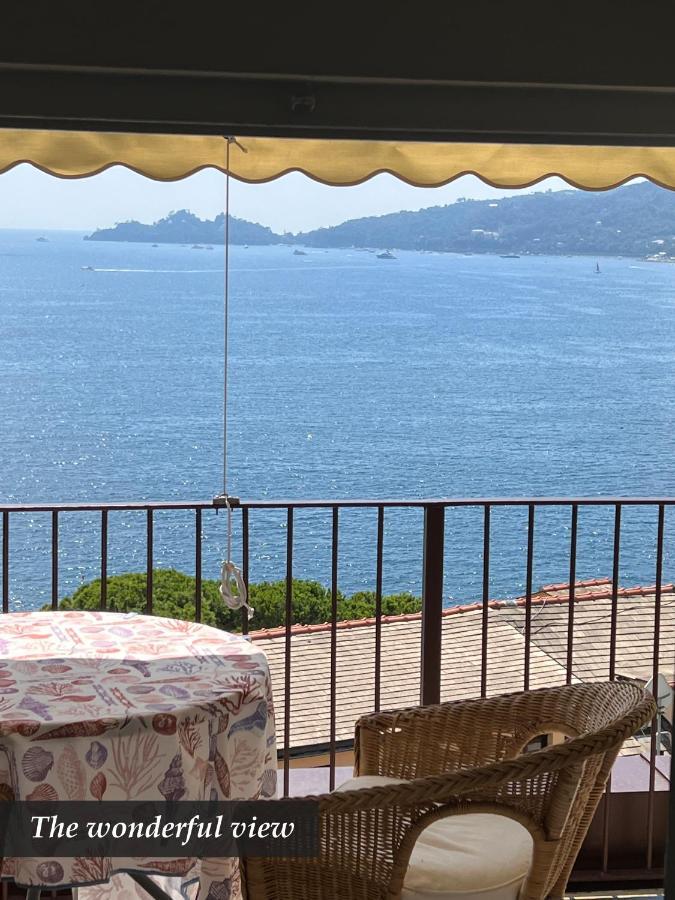 Nautilus Vista Mare Mozzafiato A 180 Gradi- Posto Auto Privato - 2 Camere Matrimoniali Piu 1 Divano Letto Singolo-Sky,Netflix-Wifi 200Mg Rapallo Eksteriør billede