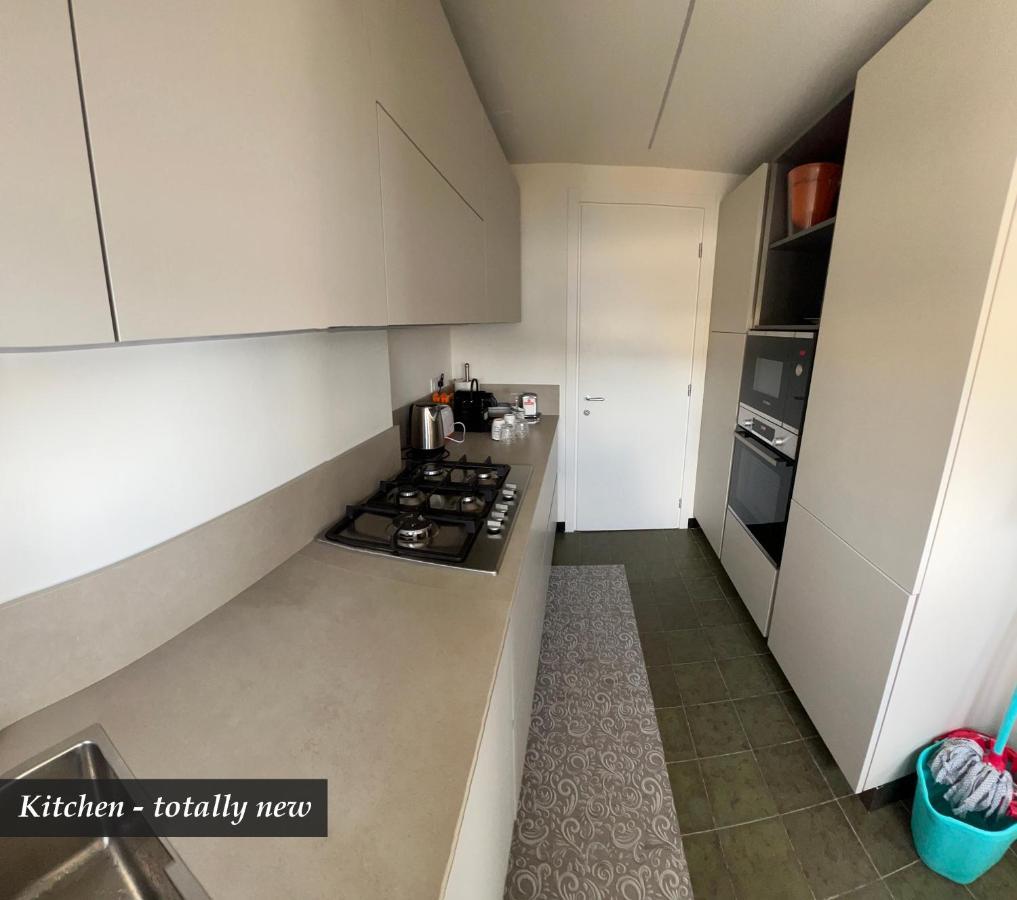 Nautilus Vista Mare Mozzafiato A 180 Gradi- Posto Auto Privato - 2 Camere Matrimoniali Piu 1 Divano Letto Singolo-Sky,Netflix-Wifi 200Mg Rapallo Eksteriør billede
