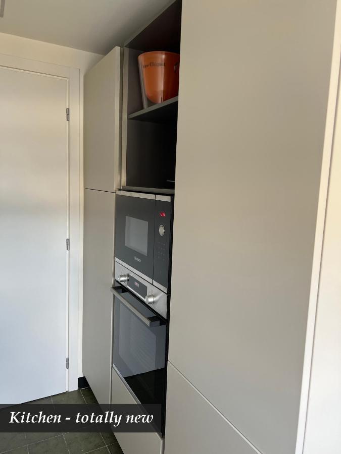 Nautilus Vista Mare Mozzafiato A 180 Gradi- Posto Auto Privato - 2 Camere Matrimoniali Piu 1 Divano Letto Singolo-Sky,Netflix-Wifi 200Mg Rapallo Eksteriør billede