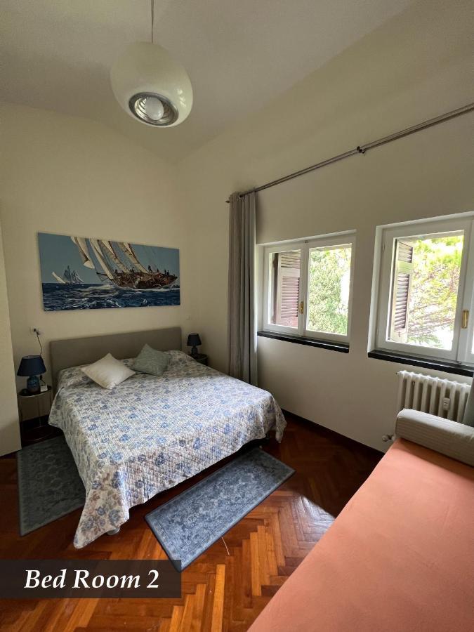 Nautilus Vista Mare Mozzafiato A 180 Gradi- Posto Auto Privato - 2 Camere Matrimoniali Piu 1 Divano Letto Singolo-Sky,Netflix-Wifi 200Mg Rapallo Eksteriør billede