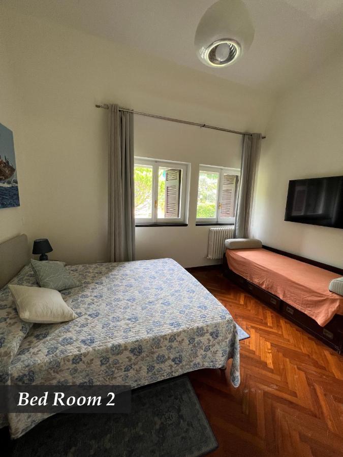 Nautilus Vista Mare Mozzafiato A 180 Gradi- Posto Auto Privato - 2 Camere Matrimoniali Piu 1 Divano Letto Singolo-Sky,Netflix-Wifi 200Mg Rapallo Eksteriør billede